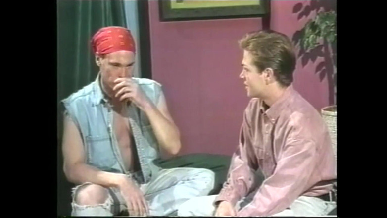 Mon Amie: Saya akan menanggalkan pakaian anda