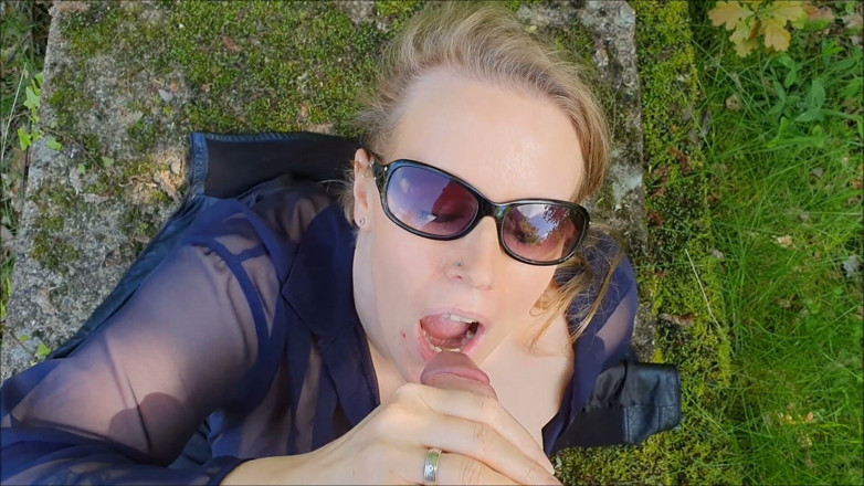 UserBitch1: Sperma Facciale E Orale All'aperto