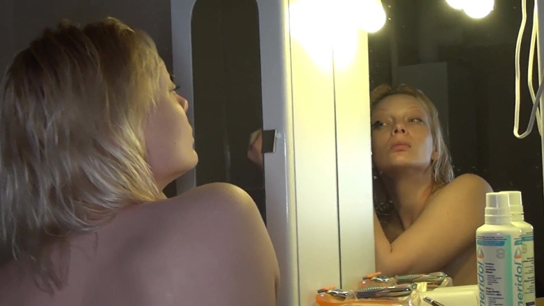 Horny Taboo: Seducing my hot hot stepsister