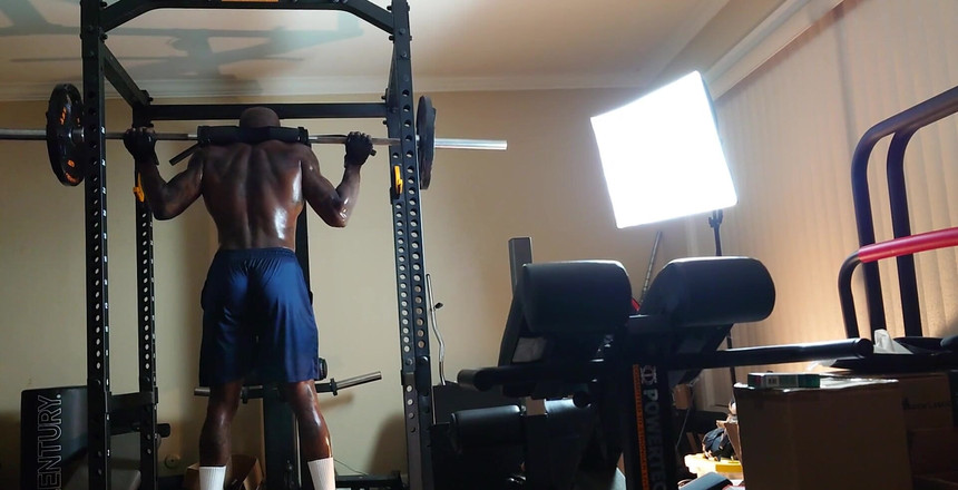 Hallelujah Johnson: Spor salonunda eğitim ep. 8