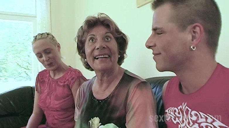 Sextermedia by Pete: Old Granny Fucked in a German Threesome
