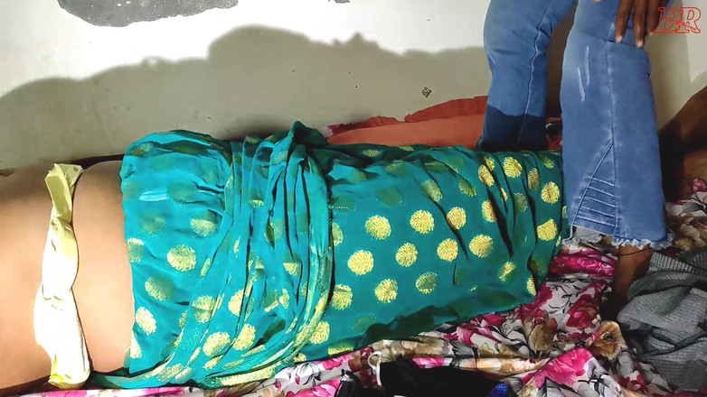 DeepReenu123: Due indiana india scopano il sesso ripresi dalla camera Do...