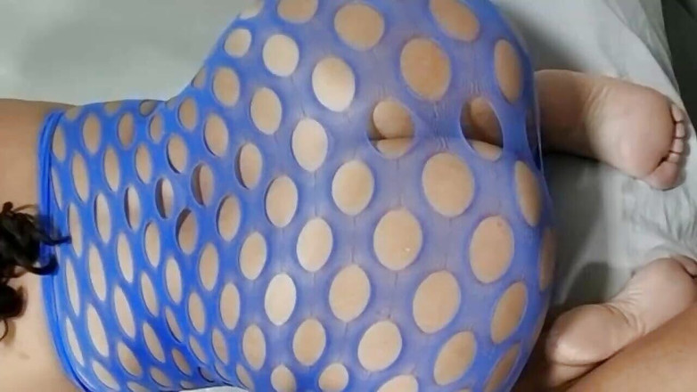 Minhaesposaparaoutro: Strangers Guys Making My Wife Horny Showing Her Big Ass