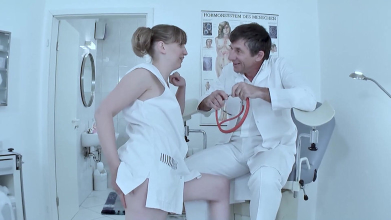 Klink by sextermedia: Perverted Sex Games in the Doctor's Office