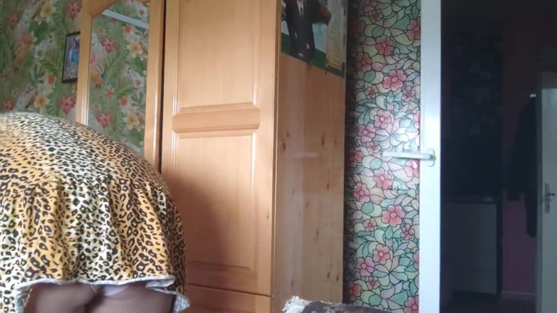 Putarankahotmilf: Three times cathed stepson watching at his stepmom