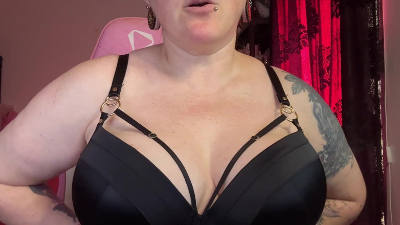 Kisicaxx: Soft Big Breasts JOI
