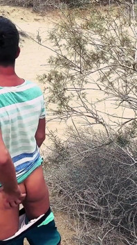 Tim Blesh Quick Outdoor Cumshot in the Nature