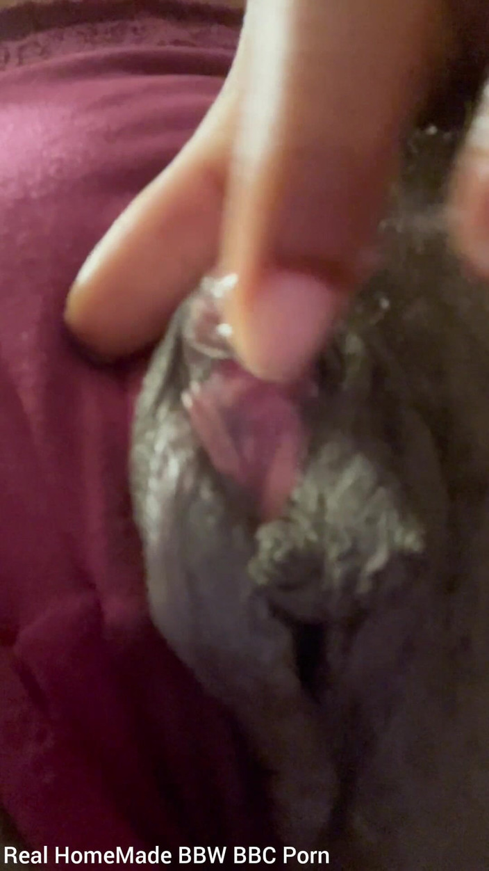 Super sexy ebony cuties: Menggesel pepek saya, buang seluar saya, orgasme basah menitis