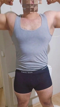 For Those Who Like to Show off Their Arm Muscles and Armpits