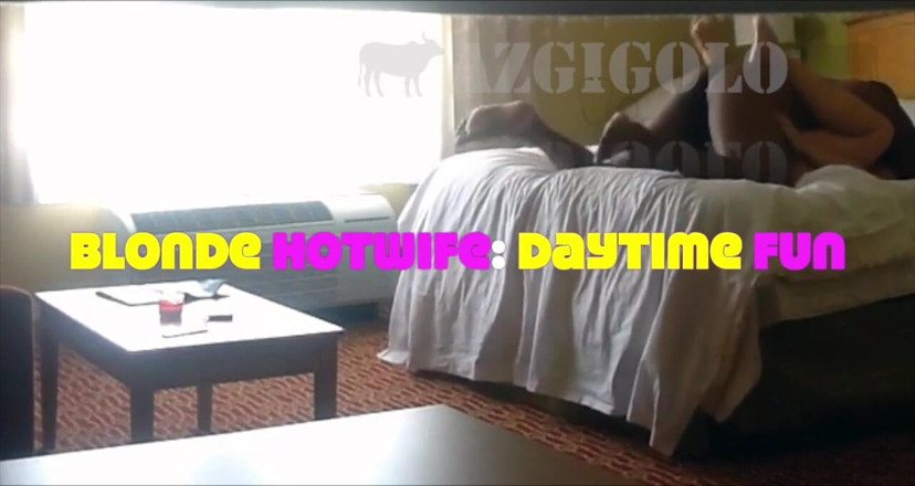 AZGIGOLO: 내 호텔 방을 점심으로 방문하는 금발의 핫와이프