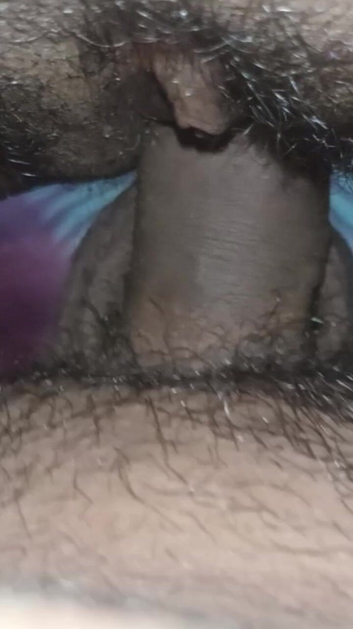 XXX Nepal: Manžel lízal Urfis kundičku a šukal ji okurkou v hindštině