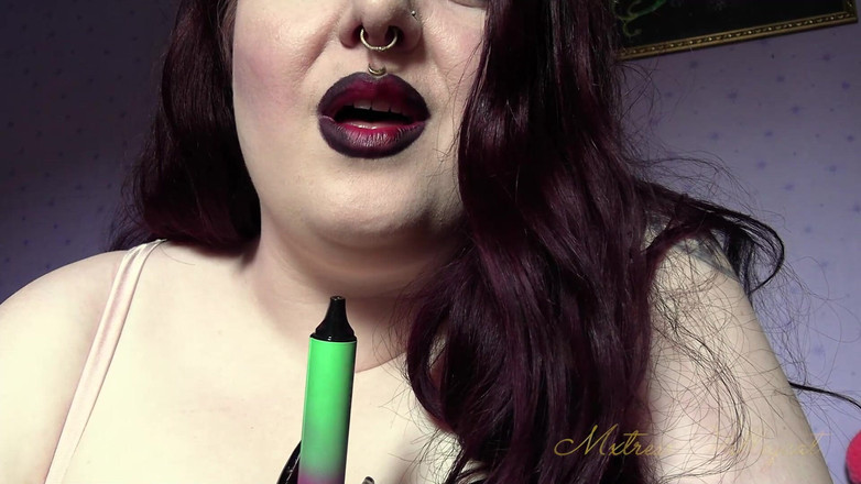 Mxtress Valleycat: Nicotine Nebula gehoorzaamheidstraining