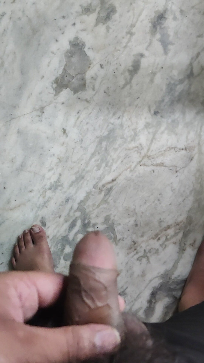 Mysterious island: Một cống hiến cho Mary John