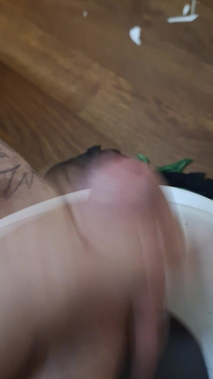 RogueDick: Quay tay một mình không xuất tinh