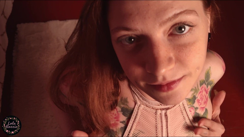 Lola Rozzie: Lola Rozzie Shows All Her Cock Sucking Skills by Doing...