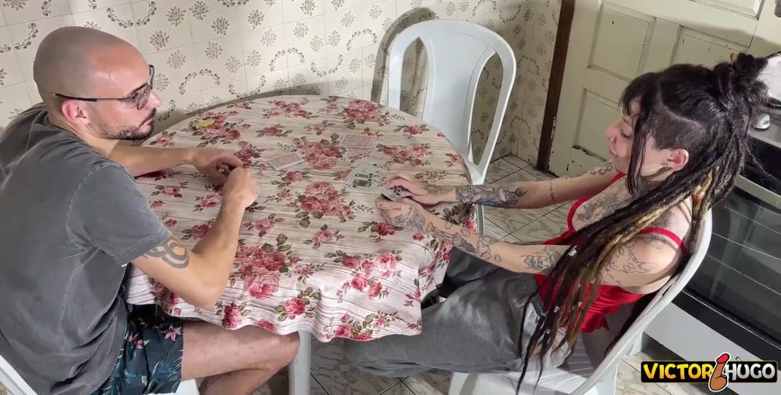 VictorHugo: 彼女に大きなチンコのために振られた