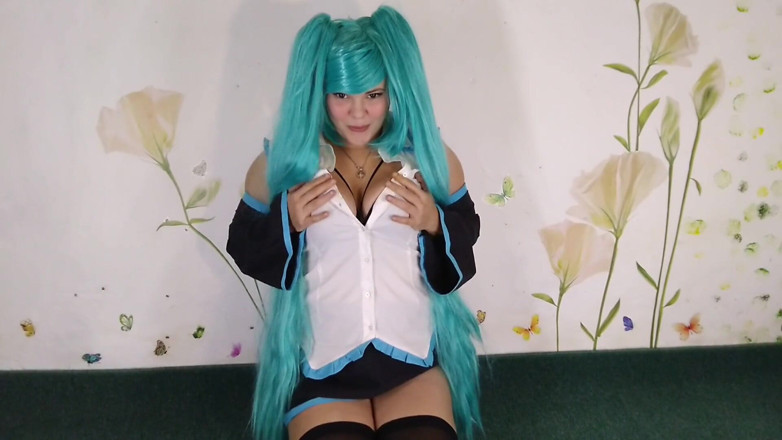 LizAngel: Miku jerked off your cock with her panties