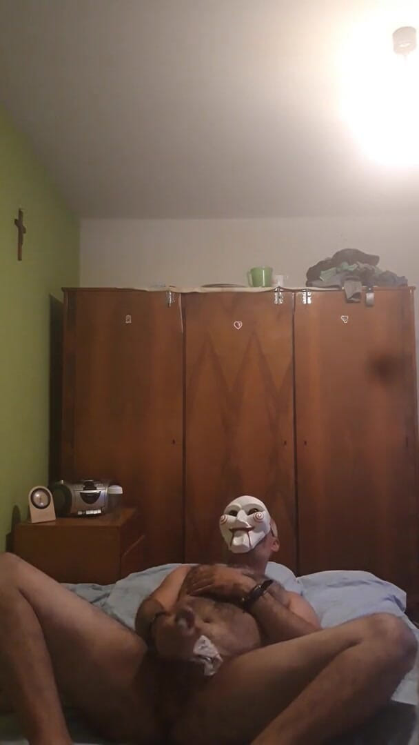 SingerMask: Fuck this pussy toy!