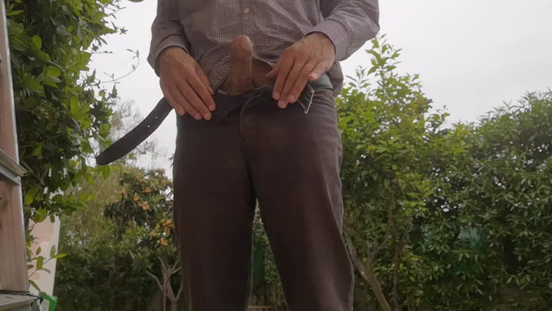 Rafael Torreano: 야외에서 자위하는 걸 좋아해