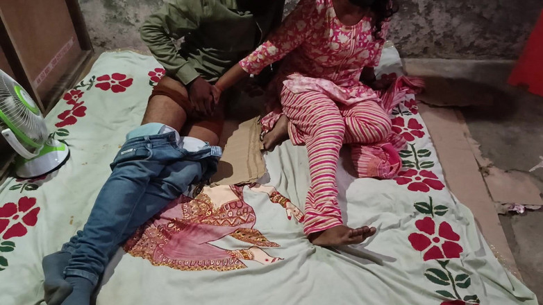 Mannirkuok: Cặp đôi Ấn Độ