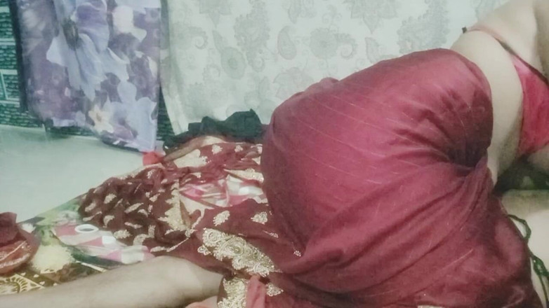 BendableFog5: 继兄无法满足热辣的继妹，所以他和继兄做爱 第2部分