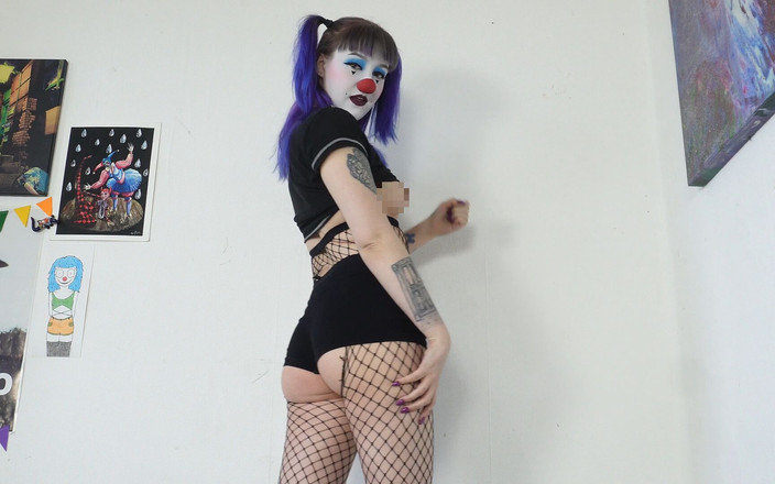 Alice Bean: 핫한 광대 JOI