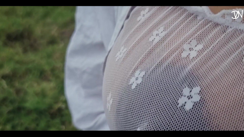 MarieChell: Zastavil jsem se v malém domě na silnici, abych si...