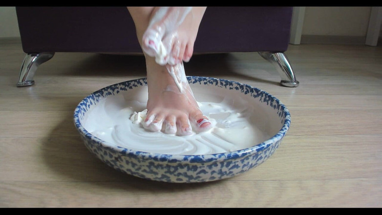 Rarible Diamond: Leccare il gelato dai miei piedi