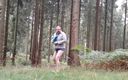 Qualzucht: Dildospellen in het bos, oude video uit 2016