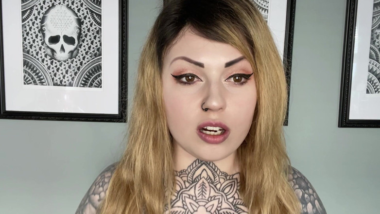 Miss Valentina: Cuckolded door Britse snotaap