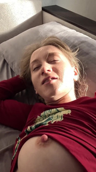 Stepfather Was in Shock When He Returned Home! Stepdaughter Cumming Riding Stepdaddy's Dick