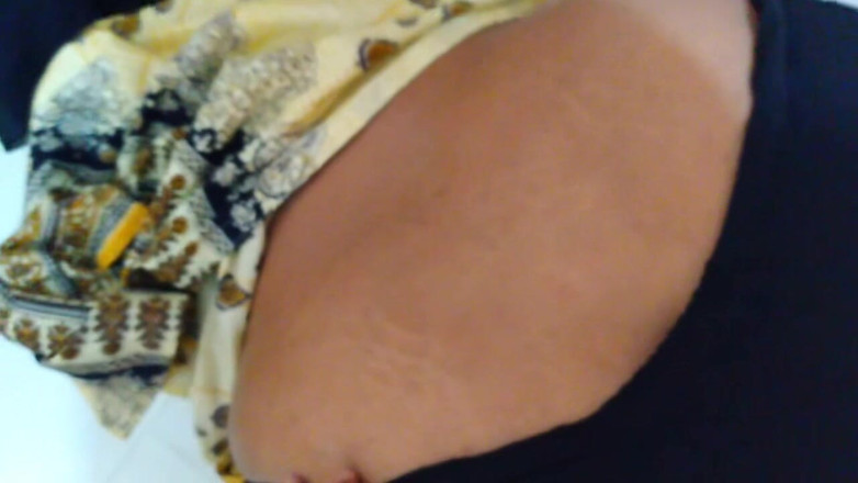 Aria Mia: Desi Hot Big Ass BBW Služka dostane drsný anál ošukaný šéfem...