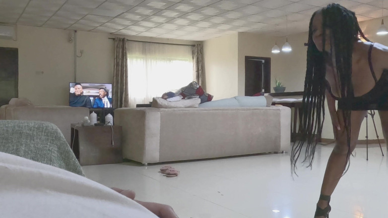 Black Swan: Papà si arrapa quando mi guarda ballare, non posso resistere...