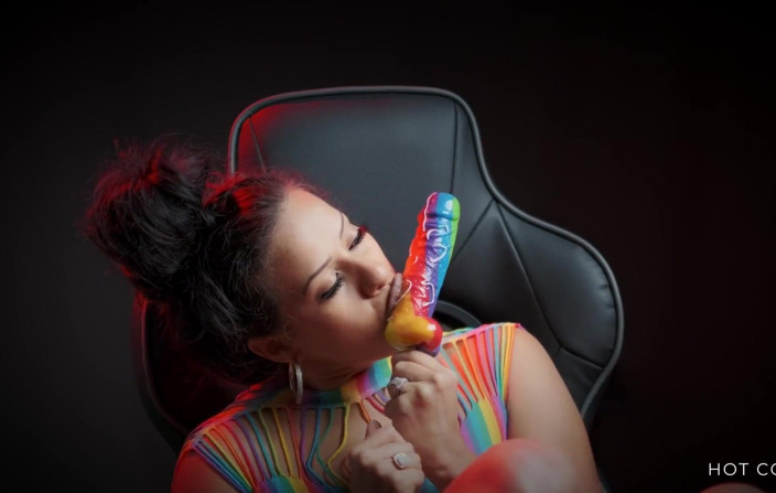 Jolla PR: Talking dirty and sucking dick lollipop