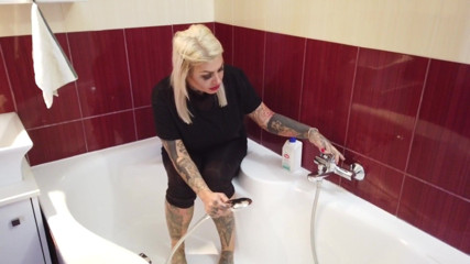 Fetish videos by Alex: Tattooed Blonde MILF Washes Her Feet