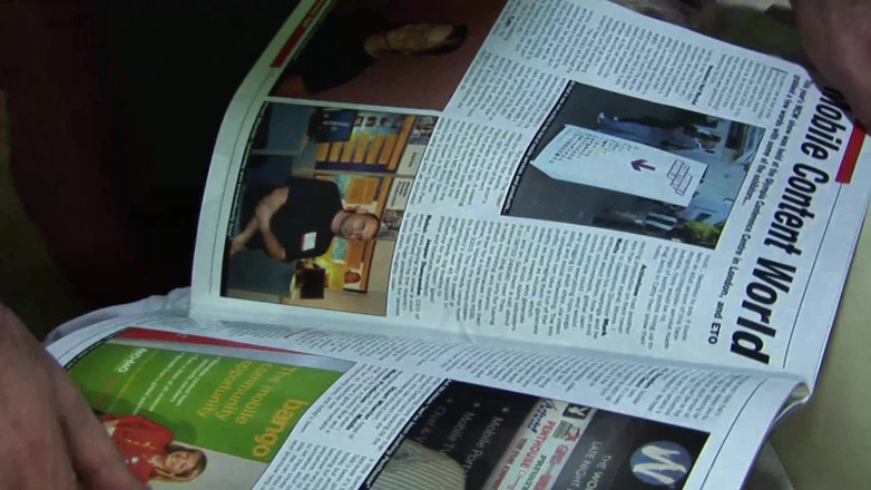 The Window of Sex: 她贪得无厌的场景 4 - 穿着性感内衣的漂亮金发女郎最后被射在奶子上