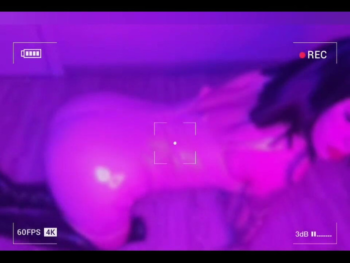 Peachgardens: В этой неоновой комнате, только мы