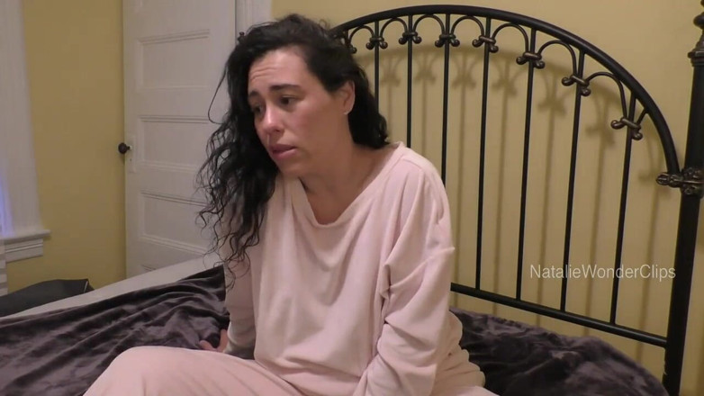 Natalie Wonder: Tu gran madrastra - hambrienta de sexo y ansia de polla