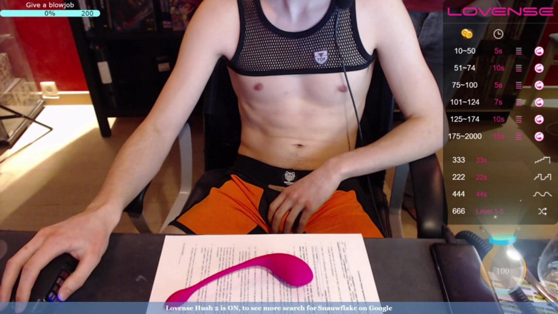 Snauwflake: Snauwflake is having fun on chaturbate - Part 1
