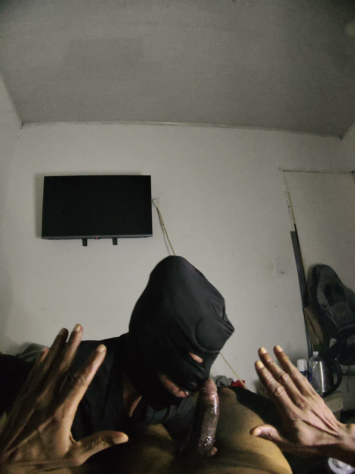 Cum-lobian dickdrainers: Garganta champán, máscara negra