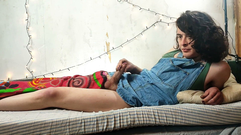 Sara B: Fun in bed