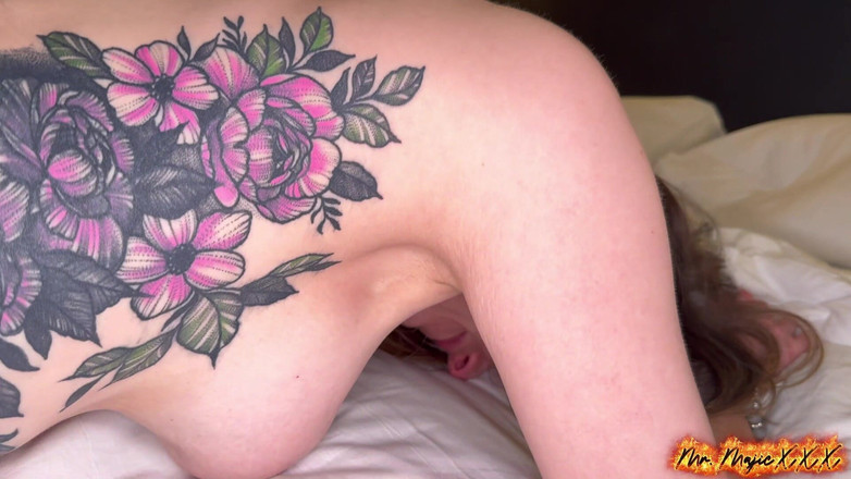 Mr_Majic: Shante spice si cewek super semok mencoba mengontrol dirinya sendiri...