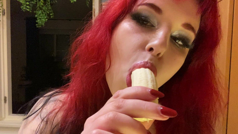 Manga Jane: Їсть банани і думає про секс