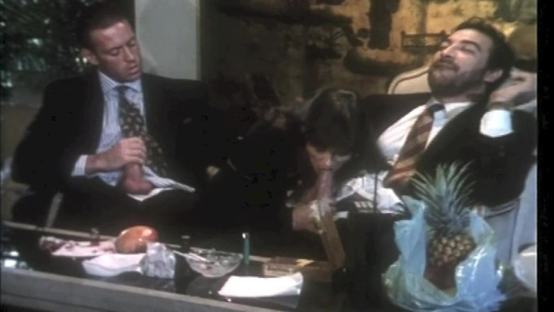 Inhonorof porn: Cicciolina Et D’autres Salopes Baisent Avec Rocco Siffredi Et Roberto...