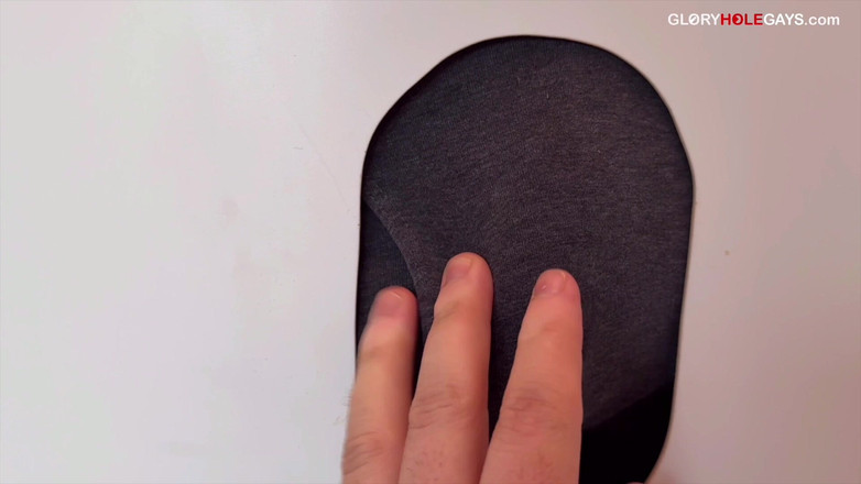 GLORYHOLEGAYS: Primeira vez de hetero no Gloryhole - Acesso Limitado