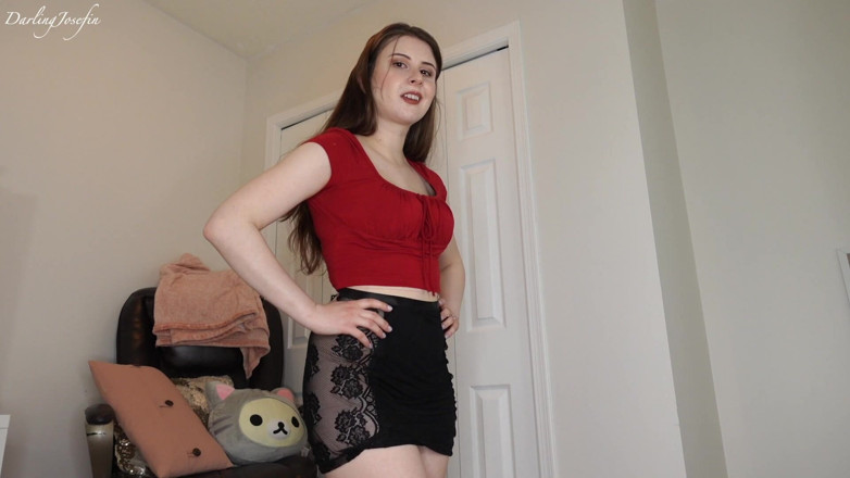Darling Josefin: Friend's Stepmom Pussy Eating