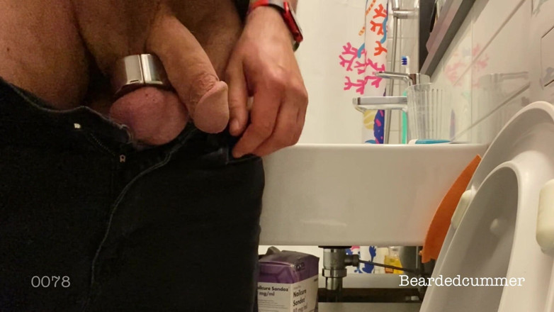Beardedcummer: Stepdaddy takes a piss with heavy steel ballstretcher