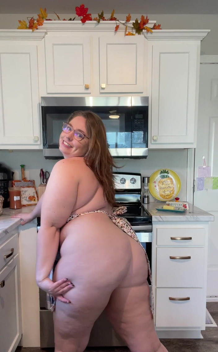 KinkyKatie: Kan du ge mig det jag behöver?