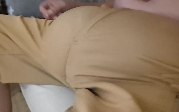 Monster_Meat_: Benjolan besar di celana