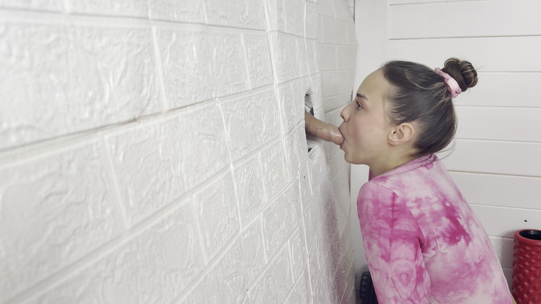 misss_vikki: Lubang kemuliaan - kemanisan mencair, tidak menyembunyikan kegembiraannya.